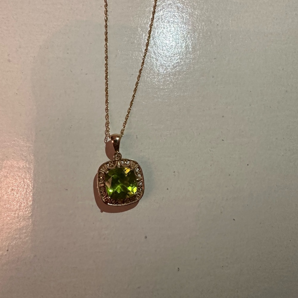 Peridot 10k Gold Chain
